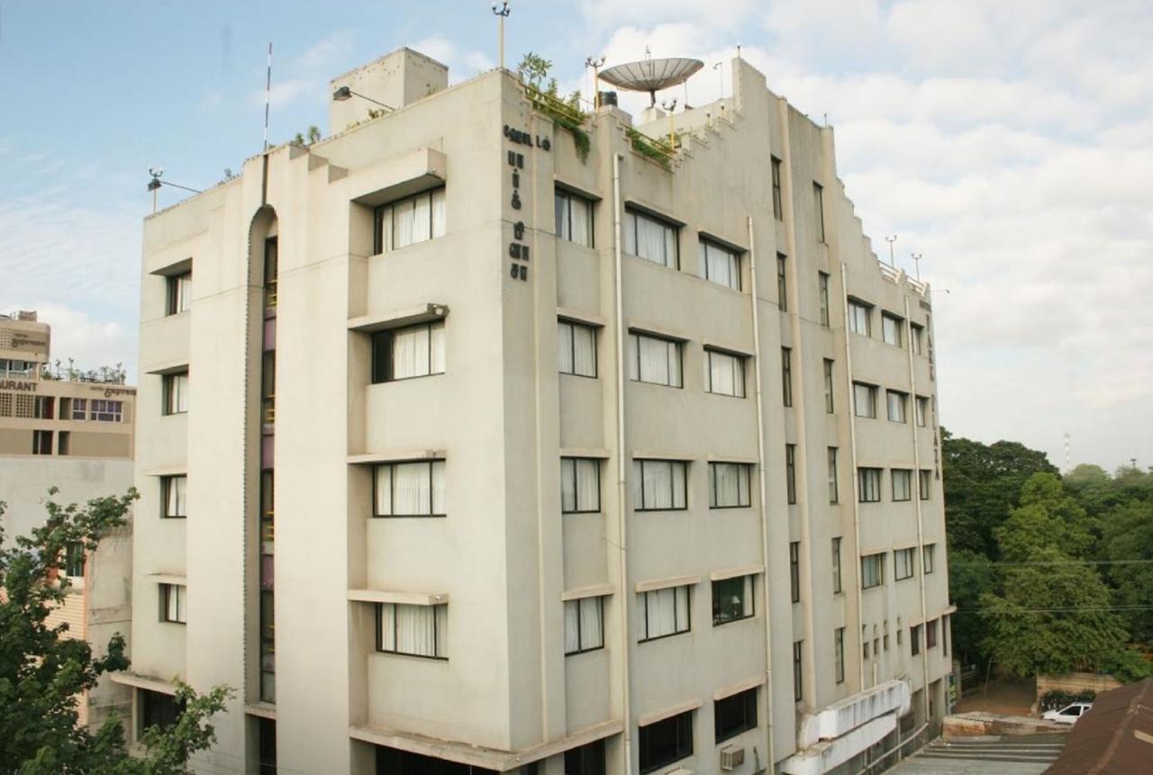 Hotel Park Plaza Madurai Εξωτερικό φωτογραφία
