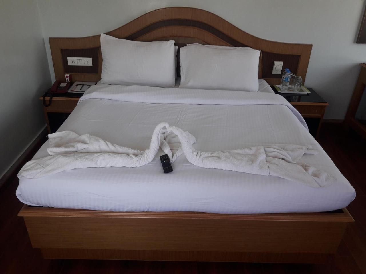 Hotel Park Plaza Madurai Εξωτερικό φωτογραφία
